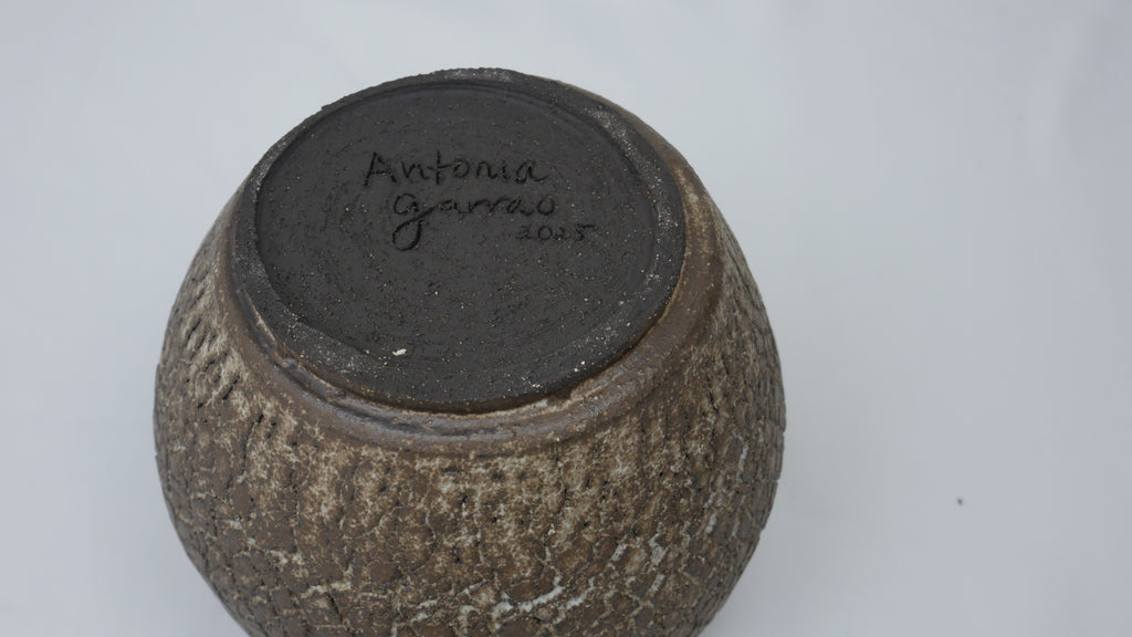Texture vase