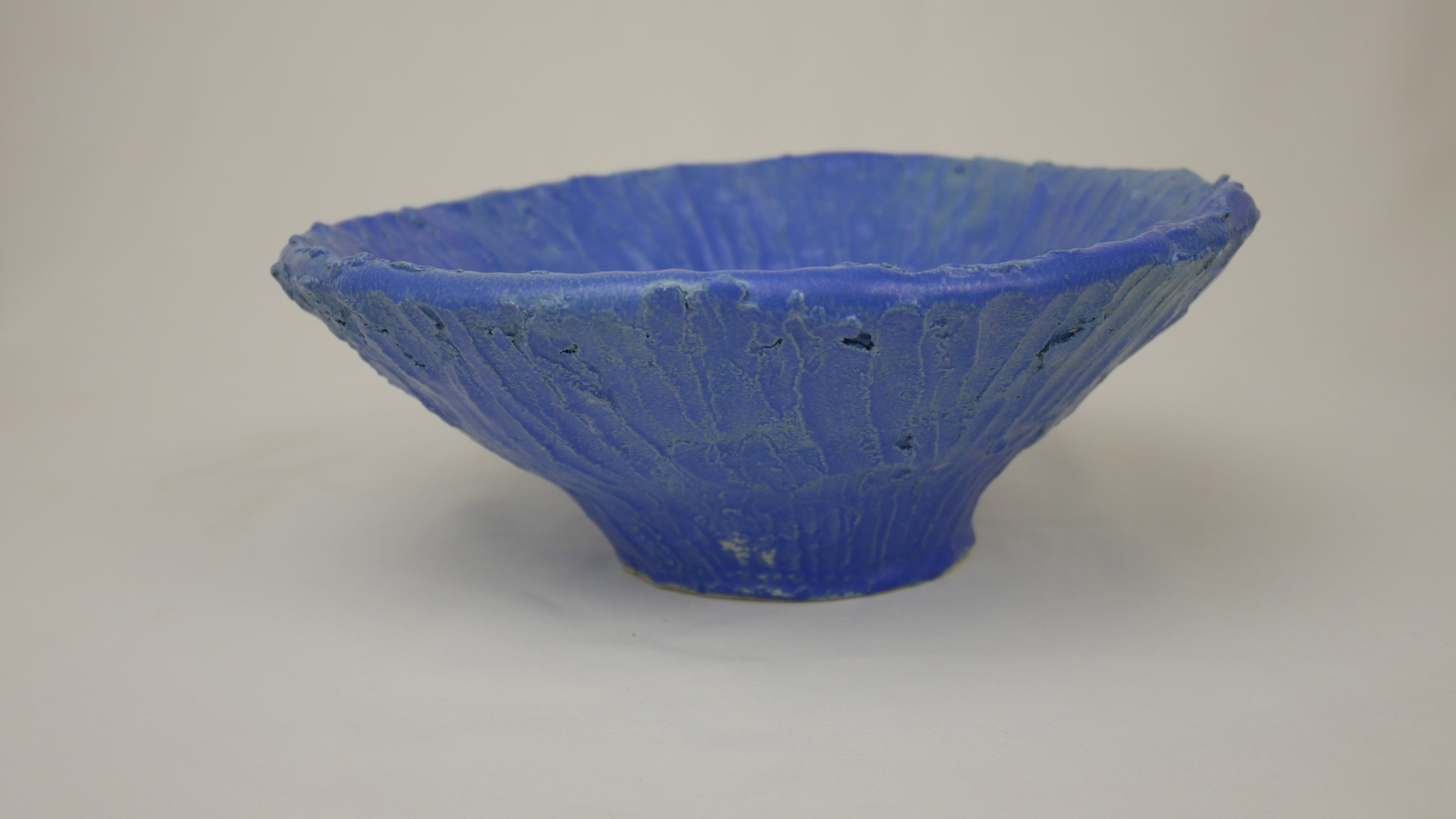 Textured bowl
