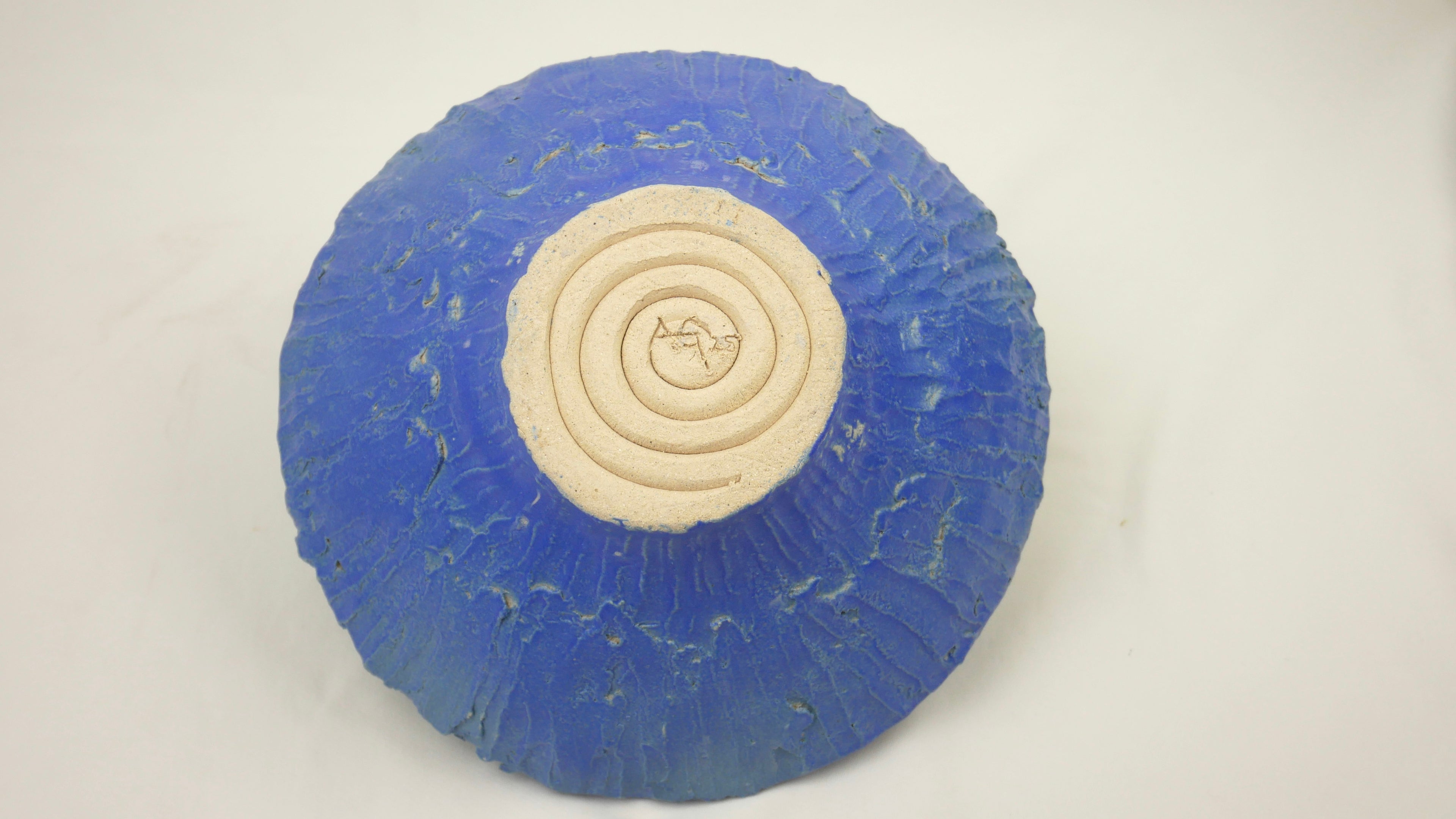 Textured bowl